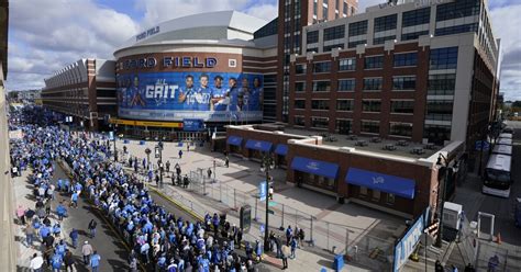 Detroit Lions drone show above Ford Field postponed until Saturday evening