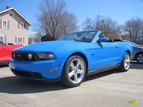 2010 Grabber Blue Ford Mustang GT Premium Convertible #28092733 | GTCarLot.com - Car Color Galleries