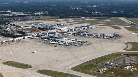 Charlotte Douglas International Airport is a 3-Star Airport | Skytrax