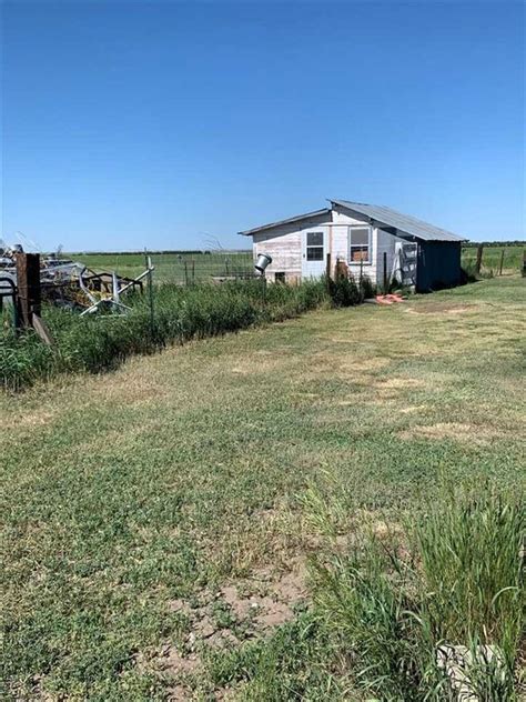 Hemingford, NE Real Estate - Hemingford Homes for Sale | realtor.com®