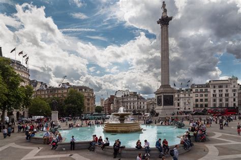 Trafalgar Square, The British Society Gathered - Traveldigg.com