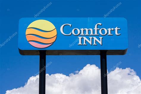 Comfort Inn Sign and Logo – Stock Editorial Photo © wolterke #120879130