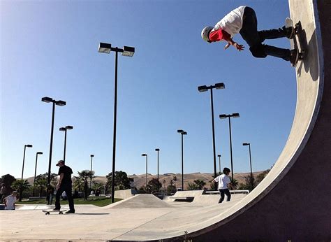 Vert Skateboarding Basics When Starting Out