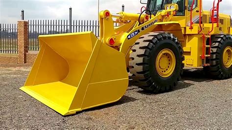 ELB Equipment launched the KAWASAKI 90Z6 Wheel Loader - YouTube