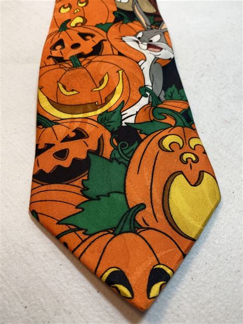 1996 Looney Toons Mania Halloween Tie Taz Bugs Bunny … - Gem