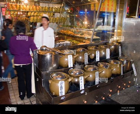 Shenzhen night market hi-res stock photography and images - Alamy