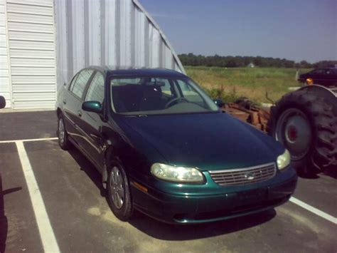 CHEVROLET MALIBU - chevrolet-malibu_green_6.jpg