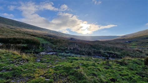 Decades-long experiment on flooding begins in the Yorkshire Dales ...