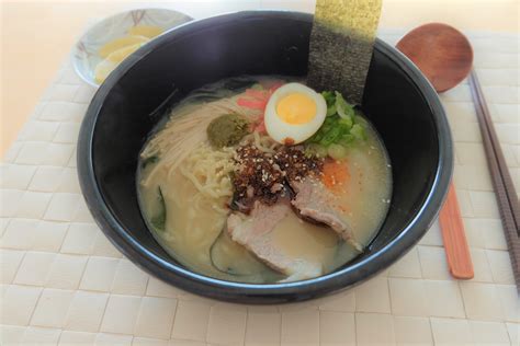 Hakata Ramen Broth Recipe | Bryont Rugs and Livings