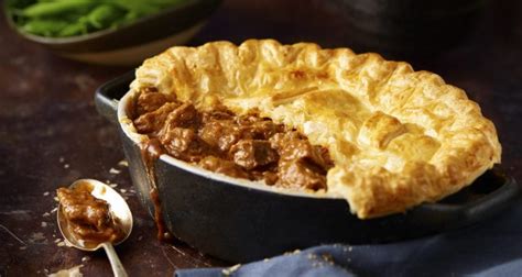 Traditional Scottish recipe: Steak pie - Scotsman Food and Drink