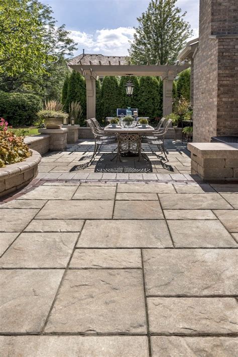 Beacon Hill Flagstone Paver Patio - Photos Concrete Patios, Paver Stone Patio, Flagstone Pavers ...