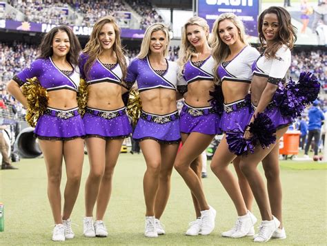 Ravens cheerleaders : r/cheerleaders