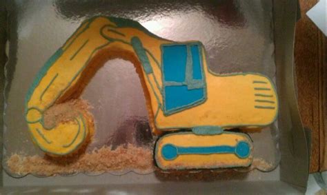 Excavator cake | Excavator cake, Cupcake cakes, Twin birthday