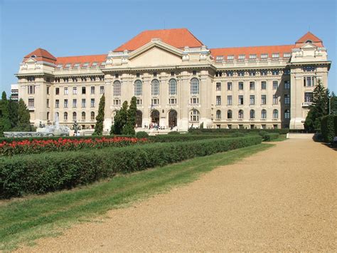 35 Photos of Debrecen, Hungary: the most important city in Hungarian Protestantism | BOOMSbeat