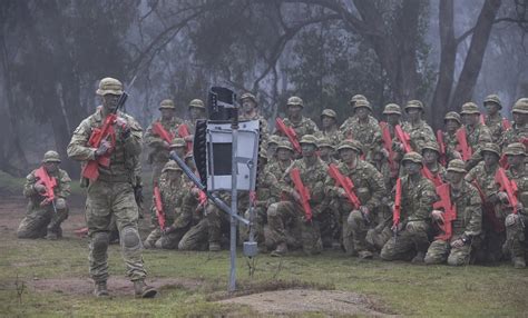 Australia Trials Faster Training Course for Army Recruits