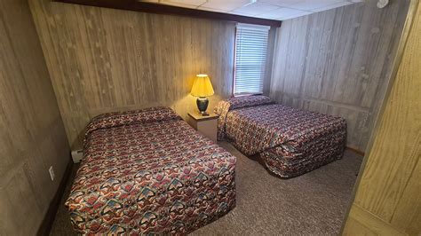 Hotel | Lewiston, MI | 989-786-2333