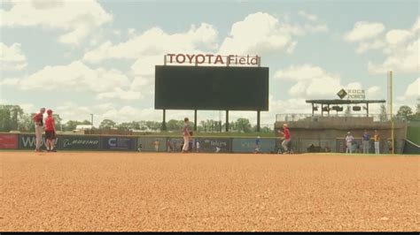 Trash Pandas host a 2-day instructional baseball camp | rocketcitynow.com