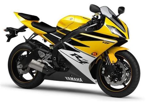 Yamaha Sport Bikes With Excellent Performance at 73324.00 INR in Birmingham | Silvers Trading Ltd