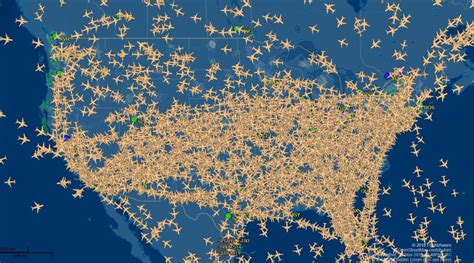 Live flight tracking of planes on the busiest travel day of the year