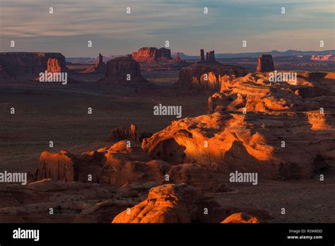 Monument Valley viewed from Hunts Mesa, Arizona Stock Photo - Alamy