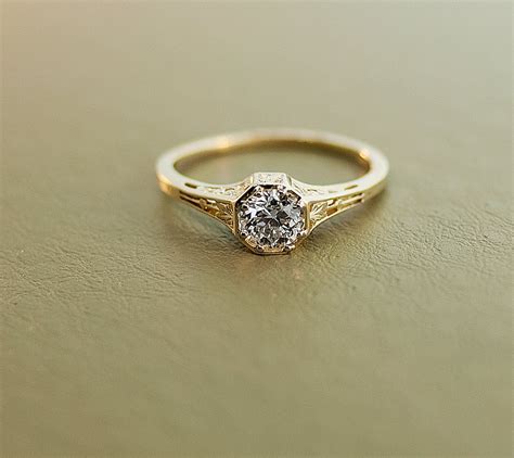 Antique Diamond Engagement Ring 15K Yellow Gold and Diamond