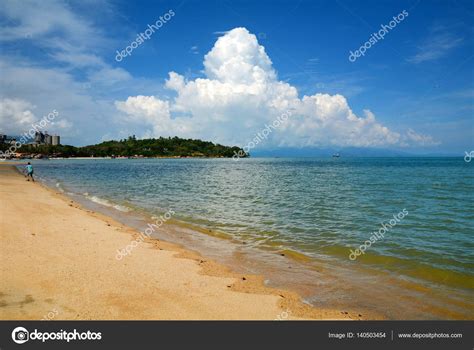 Tanjung Rhu Beach Stock Photo by ©rechitansorin 140503454