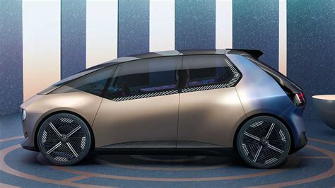 BMW i Vision Circular - FESTIVAL AUTOMOBILE INTERNATIONAL