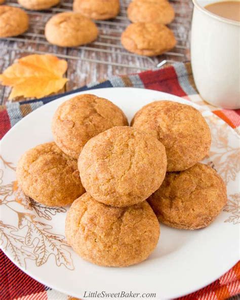 Pumpkin Spice Cookies (video) - Little Sweet Baker