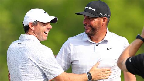 Michael Block lights up Oak Hill with jarred hole-in-one at PGA: WATCH