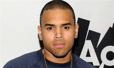 Chris Brown Height, Weight, Body Measurements, Shoe Size