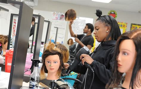 Paramount Unified Christens New Cosmetology Program During Ceremony ...