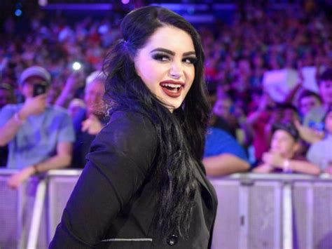 Former WWE Superstar Paige Teases Wrestling Return - EssentiallySports