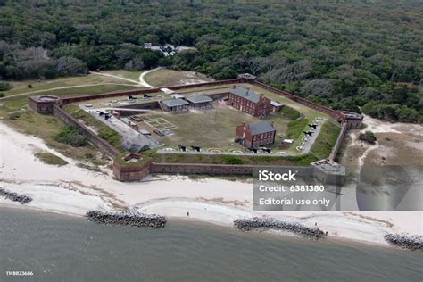 Aerial View Of Fort Clinch Stock Photo - Download Image Now - Civil War ...