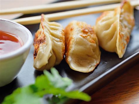 Good Luck Dumplings for the Lunar New Year | Kaiser Permanente