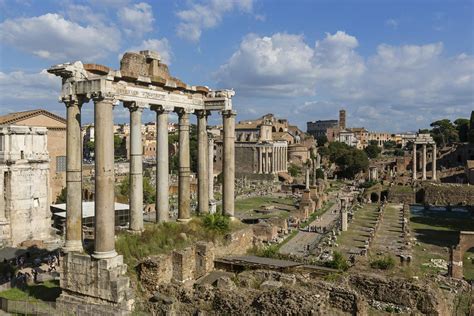 Roman Forum: Must See Temples and Ancient Ruins