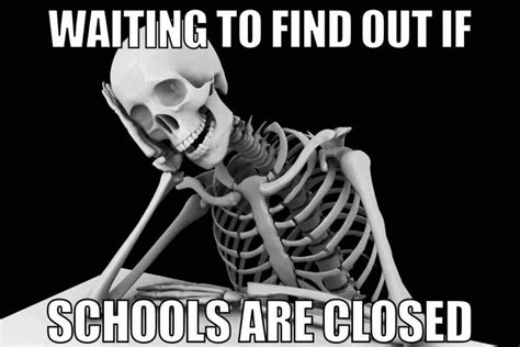 21 Hilarious School Closing Memes For When Theres No School