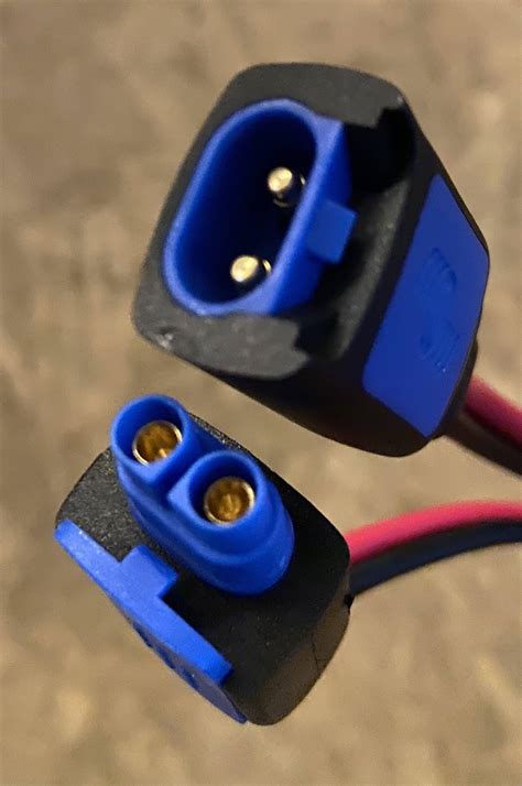 Is this a standard power connector? (from Victron Energy 12V battery ...