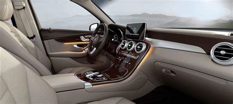 2019 Mercedes-Benz GLC 300 SUV Interior: Dimensions, Features