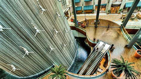 Dubai Mall Background HD wallpaper | Pxfuel