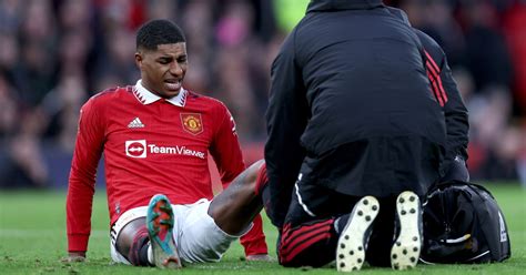 Manchester United ace Marcus Rashford suffers injury blow as he ...