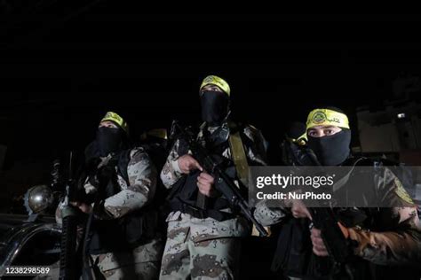 Fatah Al Aqsa Martyrs Brigades Photos and Premium High Res Pictures ...