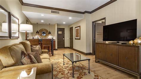 Downtown Austin Hotel Suites | Omni Austin Hotel Downtown