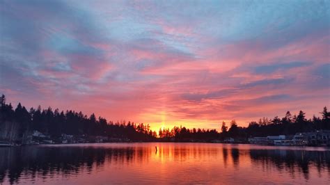 Oswego Lake in Lake Oswego, Oregon. : pics