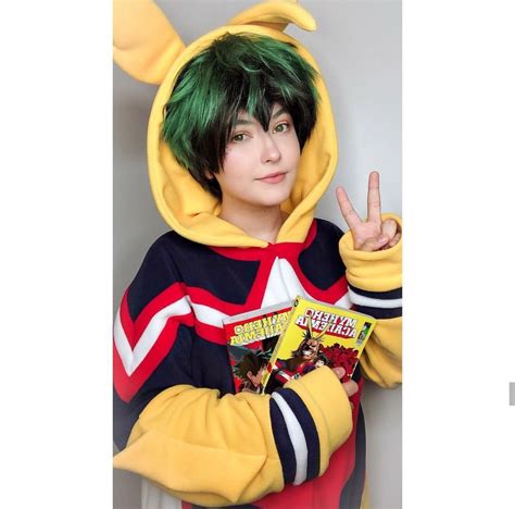 Izuku Midoriya | Cosplay outfits, Cute cosplay, Cosplay costumes