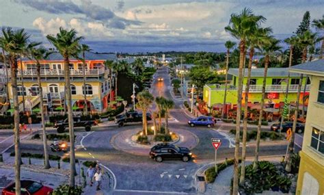 Historic Bridge Street and Beachside Restaurants - Dans Florida Condos, Anna Maria Island ...