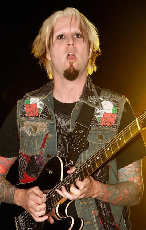 Zombie Guitarist John 5 Admits to Pooping Himself on Stage