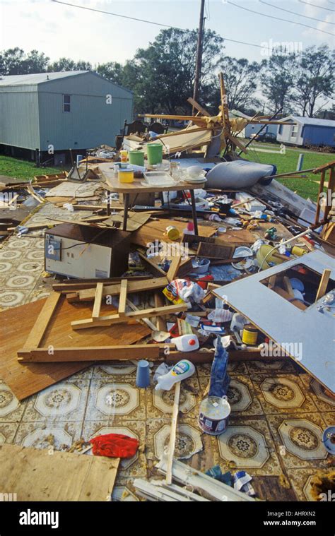 Hurricane Andrew damage Jeanerette LA area National Disaster Stock Photo - Alamy