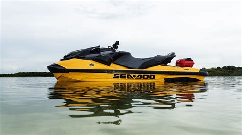 Sea-Doo RXT-X 300 - Offshore performance watercraft - Sea-Doo