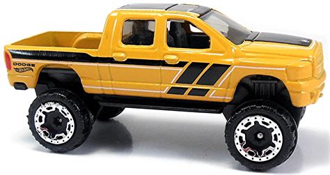 Dodge Ram 1500 (lifted) - 79mm - 2007 | Hot Wheels Newsletter