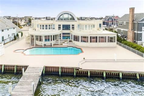 Joe Pesci’s Lavallette home is for sale